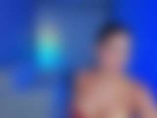 Live cam show with VIOLETA - BBW on TeamSkeetLive