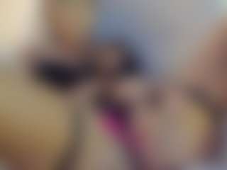lovelyemma's Live Sex Cam Show