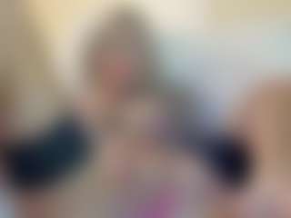 lovelyemma's Live Sex Cam Show