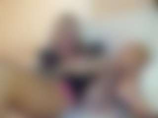 lovelyemma's Live Sex Cam Show