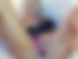 lovelyemma's Live Sex Cam Show