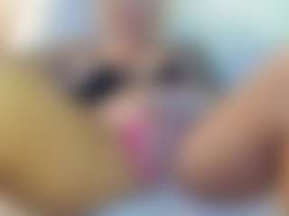 lovelyemma's Live Sex Cam Show