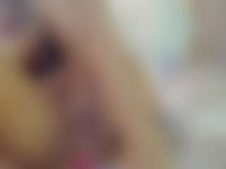 lovelyemma's Live Sex Cam Show
