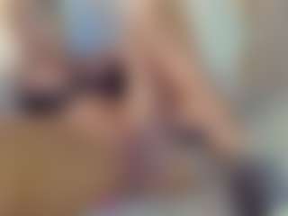 lovelyemma's Live Sex Cam Show