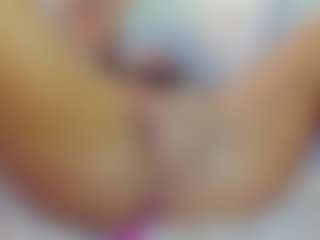 lovelyemma's Live Sex Cam Show