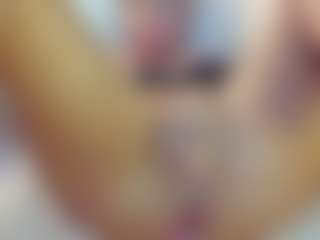 lovelyemma's Live Sex Cam Show