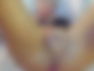 lovelyemma's Live Sex Cam Show