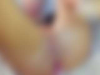 lovelyemma's Live Sex Cam Show