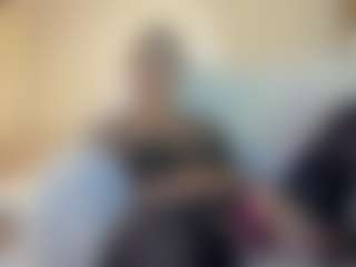 Spettacolo in cam dal vivo con lovelyemma - Brown Hair Petite su Camsoda