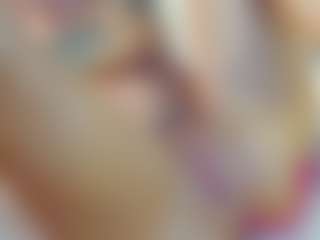 lovelyemma's Live Sex Cam Show