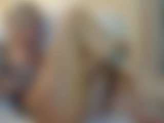 lovelyemma's Live Sex Cam Show