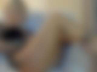 lovelyemma's Live Sex Cam Show