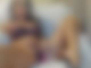 lovelyemma's Live Sex Cam Show