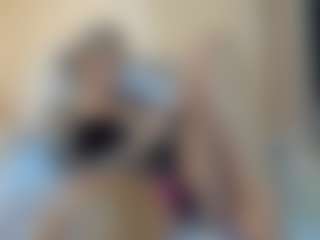 lovelyemma's Live Sex Cam Show