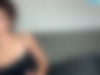 ianaxo's Live Sex Cam Show