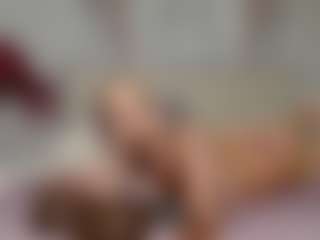 Live cam show with MsssParisss - HD on realtime-chat