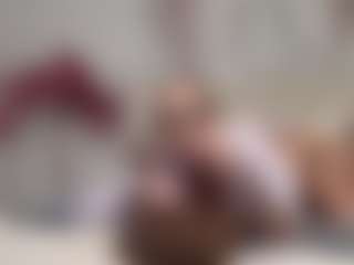 Live cam show with MsssParisss - Straight on Camsoda