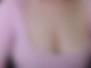 Live cam show with squirtyeleanor - Living Room on Fapmatic.com