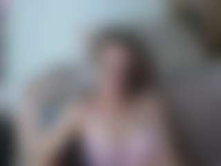 squirtyeleanor's Live Sex Cam Show