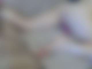 squirtyeleanor's Live Sex Cam Show