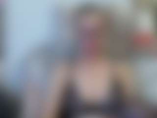 Live cam show with squirtyeleanor - Housewife on Soda Cam