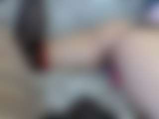 squirtyeleanor's Live Sex Cam Show