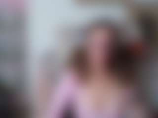 squirtyeleanor's Live Sex Cam Show