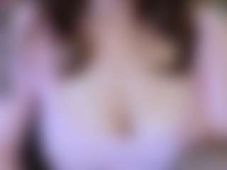 Live cam show with squirtyeleanor - Housewife on slutload