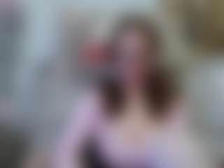 Live cam show with squirtyeleanor - Thong on LiveSexCams6