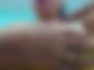 Live cam show with Adorable Cristina - Amateur Brown Hair on sexytreat.net