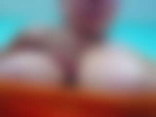 Live cam show with Adorable Cristina - Big Tits on Uber Horny