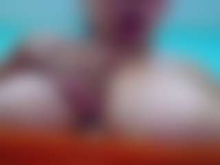 Live cam show with Adorable Cristina - Amateur on Uber Horny