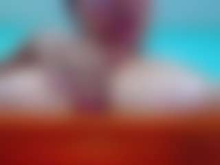 Live cam show with Adorable Cristina - Amateur on madthumbs