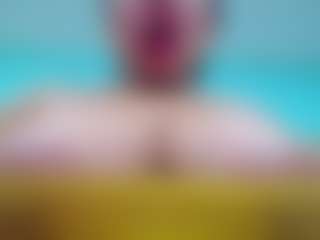 Live cam show with Adorable Cristina - BBW Fetish on CSO-WL