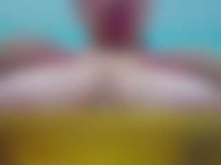 Live cam show with Adorable Cristina - Bedroom on Camsoda
