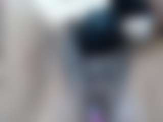 Live cam show with elianaroy - Mature on CamSodaAdn