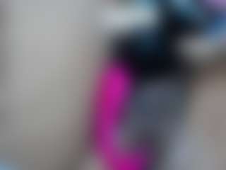elianaroy's Live Sex Cam Show