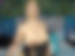 Live cam show with elianaroy - Full Nudity on Uber Horny