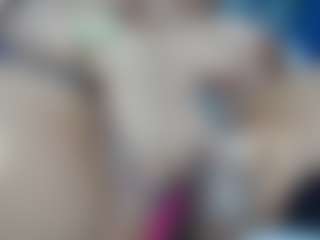 elianaroy MILF webcam performer live streaming