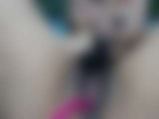 Live cam show with elianaroy - Latina Mature on camwithhim.com | colombia
