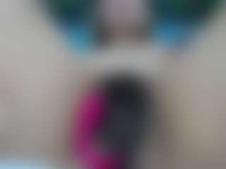 elianaroy's Live Sex Cam Show