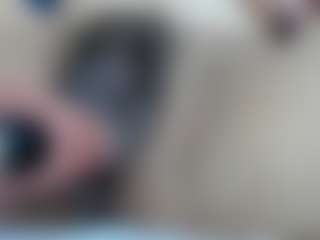 elianaroy's Live Sex Cam Show