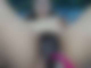 elianaroy's Live Sex Cam Show
