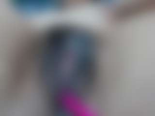 elianaroy's Live Sex Cam Show