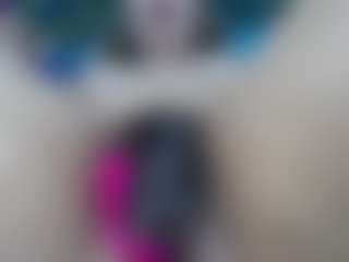 elianaroy's Live Sex Cam Show
