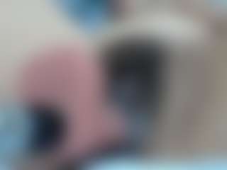 elianaroy's Live Sex Cam Show