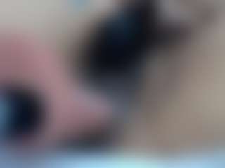 elianaroy's Live Sex Cam Show