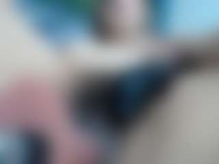 elianaroy's Live Sex Cam Show