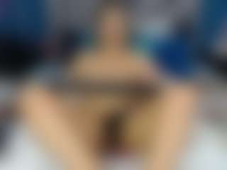 Live cam show with elianaroy - Brown Eyes Blonde Hair on StripNow