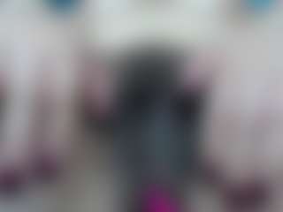 elianaroy's Live Sex Cam Show
